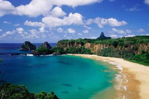 playas mas visitadas del mundo bahia de sancho Brasil