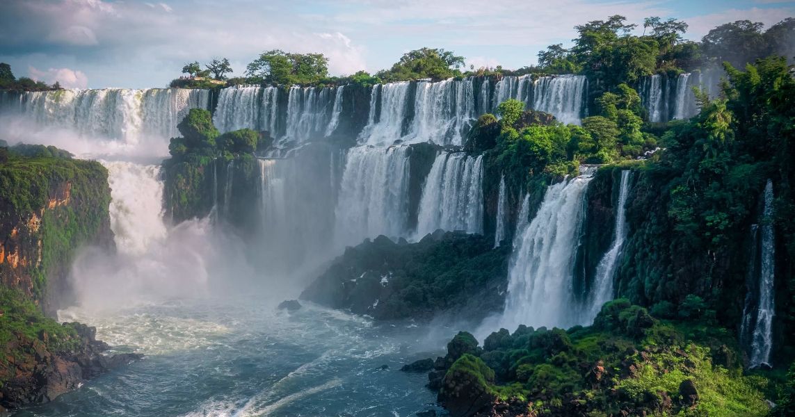 destinos paradiasiacos baratos cascadas Iguazu