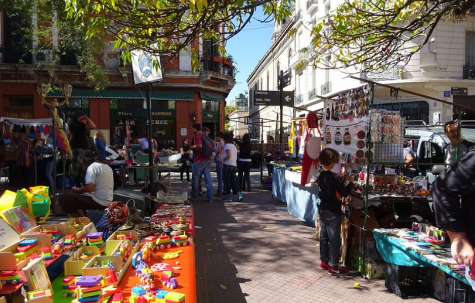 lugares para visitar en argentina mercado San Telmo