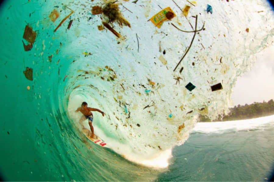 imagenes de oceanos contaminados por plasticos